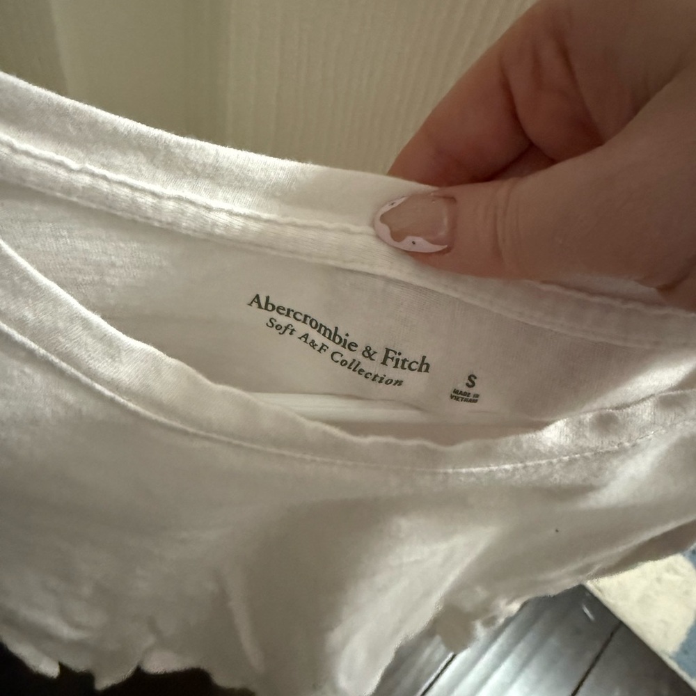 Abercrombie & Fitch Soft White Tee